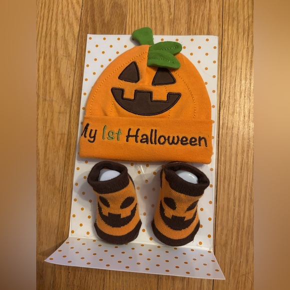 Baby Essentials Other - Pumpkin My 1st Halloween & Sock Set for Infants - Size 0-6 Months